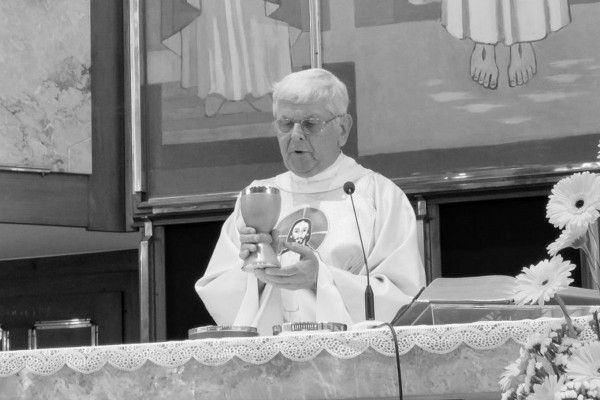 Umrl je duhovnik Jožko Pirc