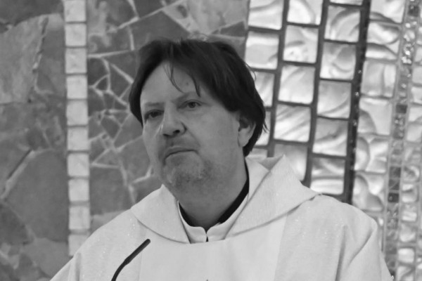 K Bogu je odšel duhovnik Robert Emeršič (1975 – 2026)