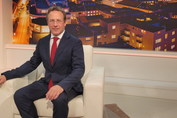 Dr. Klemen Jaklič: Imamo državo, vprašanje pa je, ali jo znano oziroma želimo upravljati v smer svobodne demokratične družbe