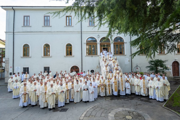 Premestitve duhovnikov v koprski škofiji