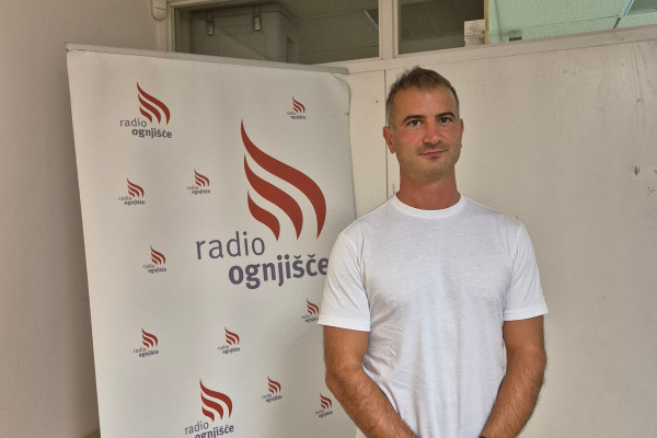 Policija opozarja: Poleti so pogostejše vlomne tatvine in goljufije na domovih