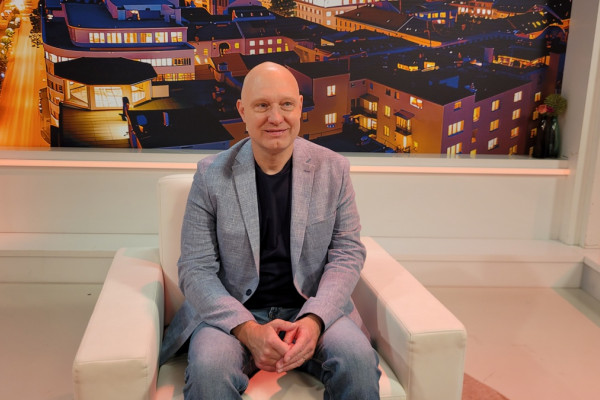 Mitja Čander o pritiskih: "Zelo brutalno so zahtevali nek moj izbris iz kulturno-literarne sfere"
