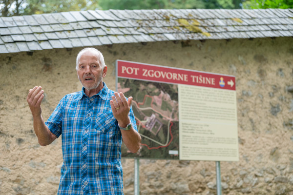 Čudovita leta pod strogo streho