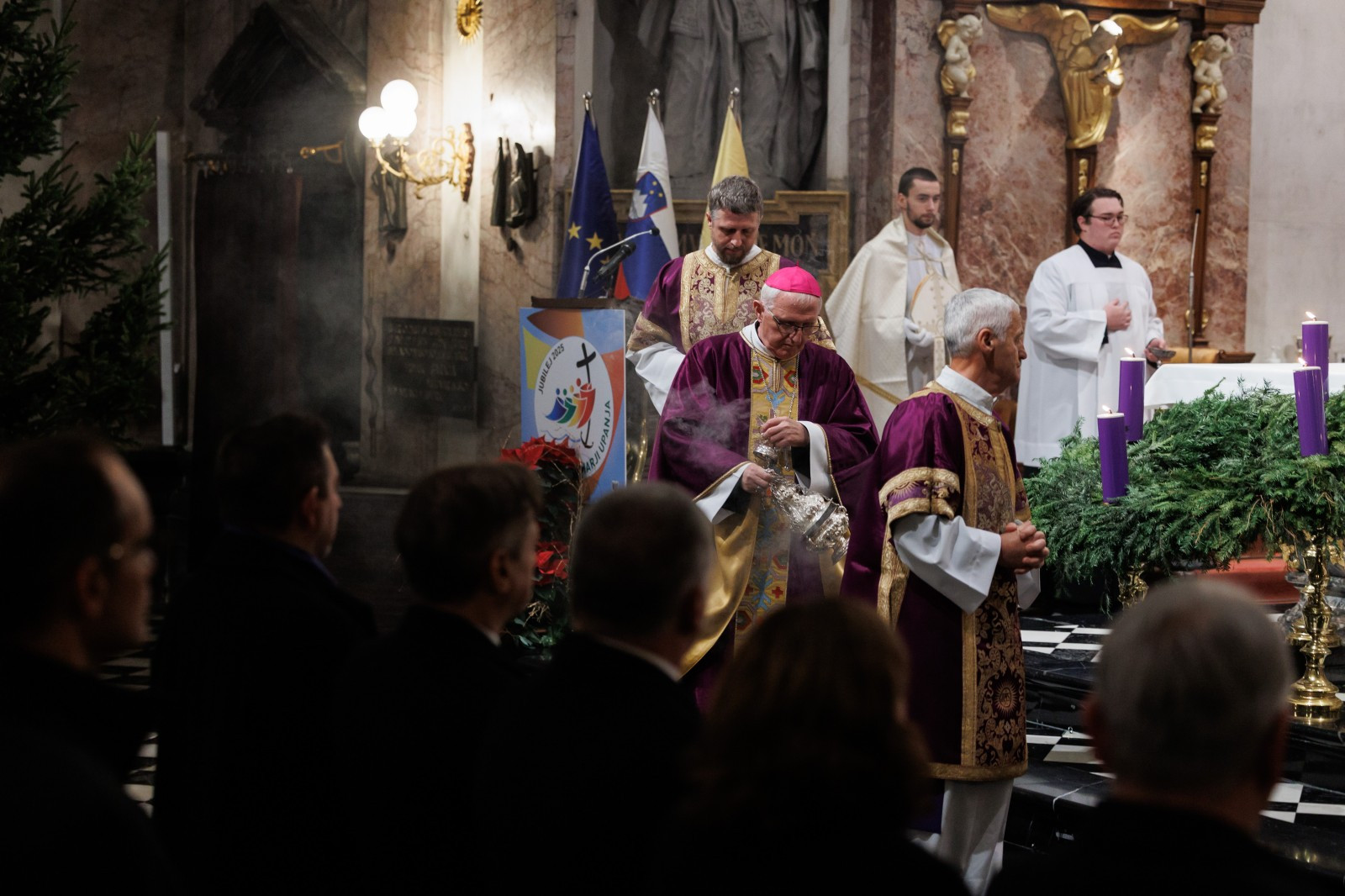 Maša za domovino ob dnevu samostojnosti in enotnosti