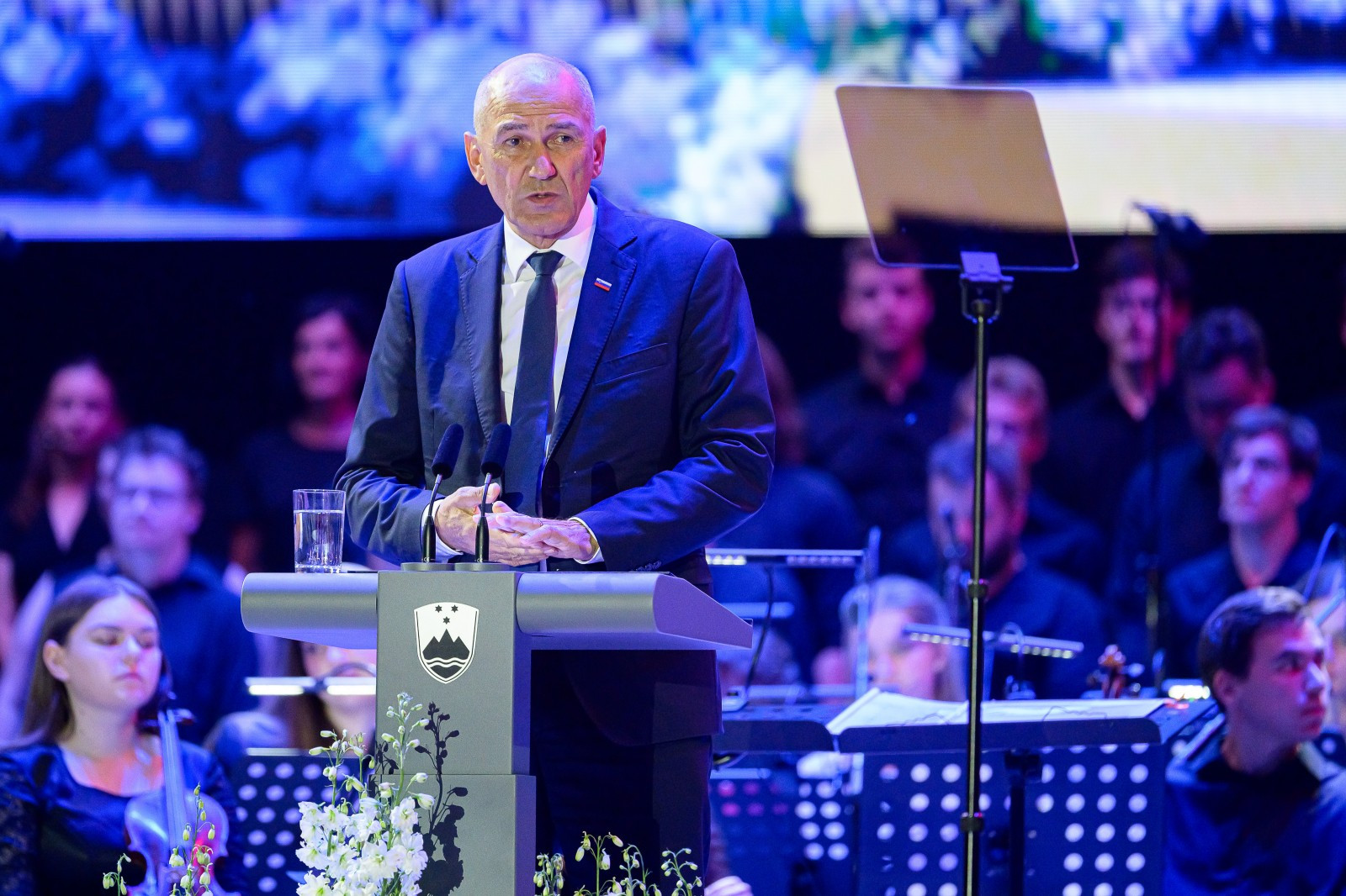 Državna slovesnost ob 35. obletnici razglasitve samostojnosti in neodvisnosti RS. Predsednik vlade Janez Janša.