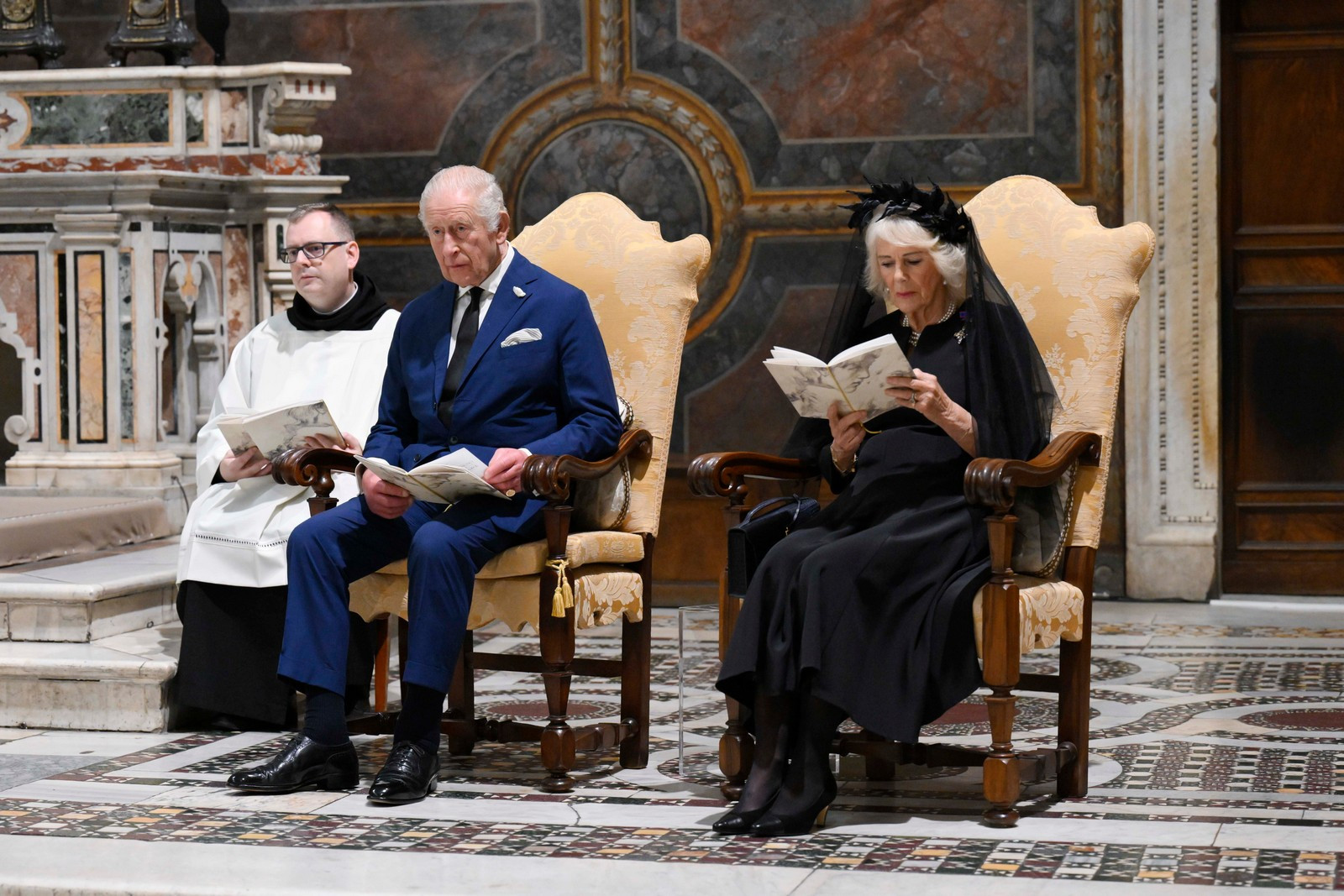 Kralj Karel in kraljica Camilla