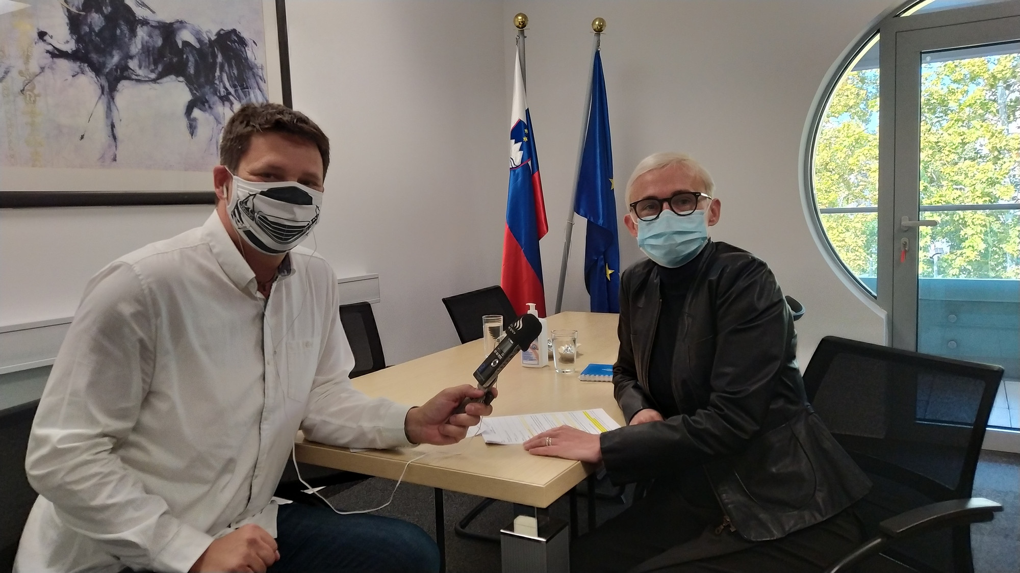 Sogovornica je bila Irena Kuntarič Hribar