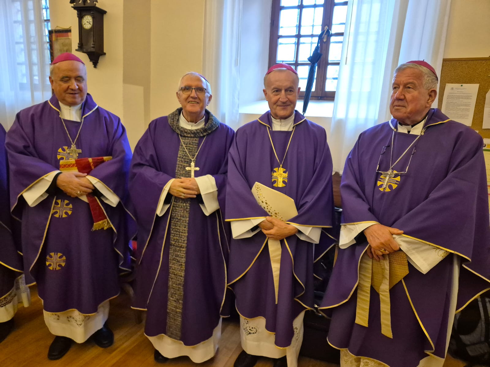 Škof Franc Šuštar, nadškof Stanislav Zore, škof Anton Jamnik in nadškof Stanislav Hočevar (z leve proti desni)