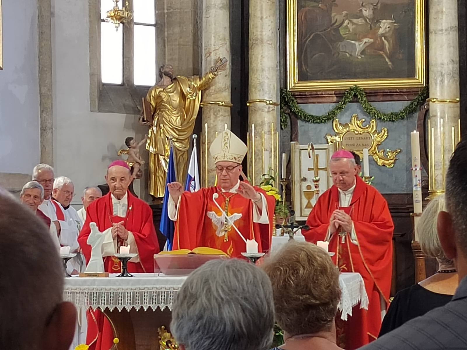 Nadškof Franc Kramberger, nadškof Alojzij Cvikl in nadškof Marjan Turnšek