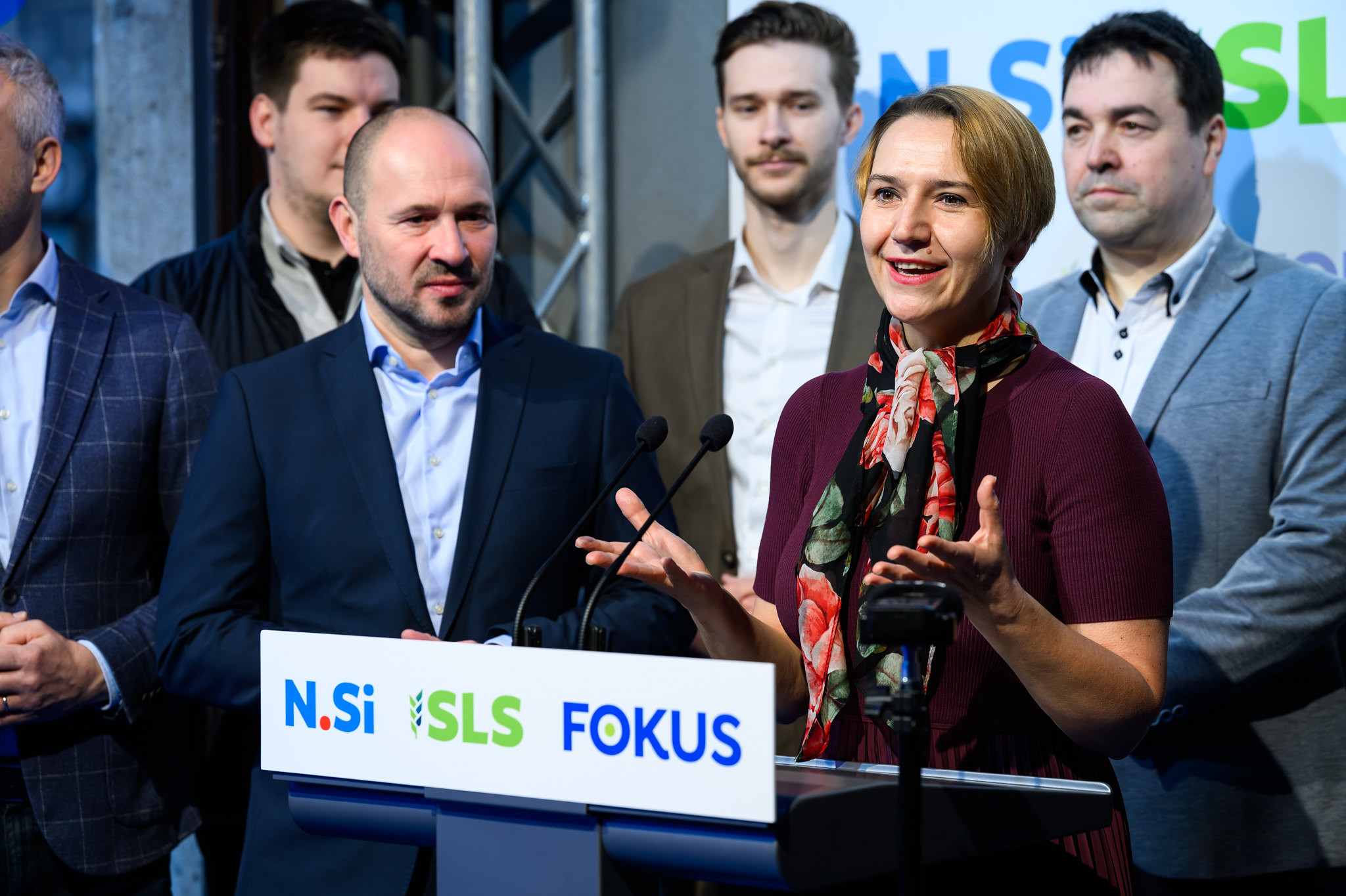 'Čas je, da delo spet postane vrednota.' Dr. Tina Bregant izpostavlja pomen podpore mladim družinam in slovenskim kmetom.