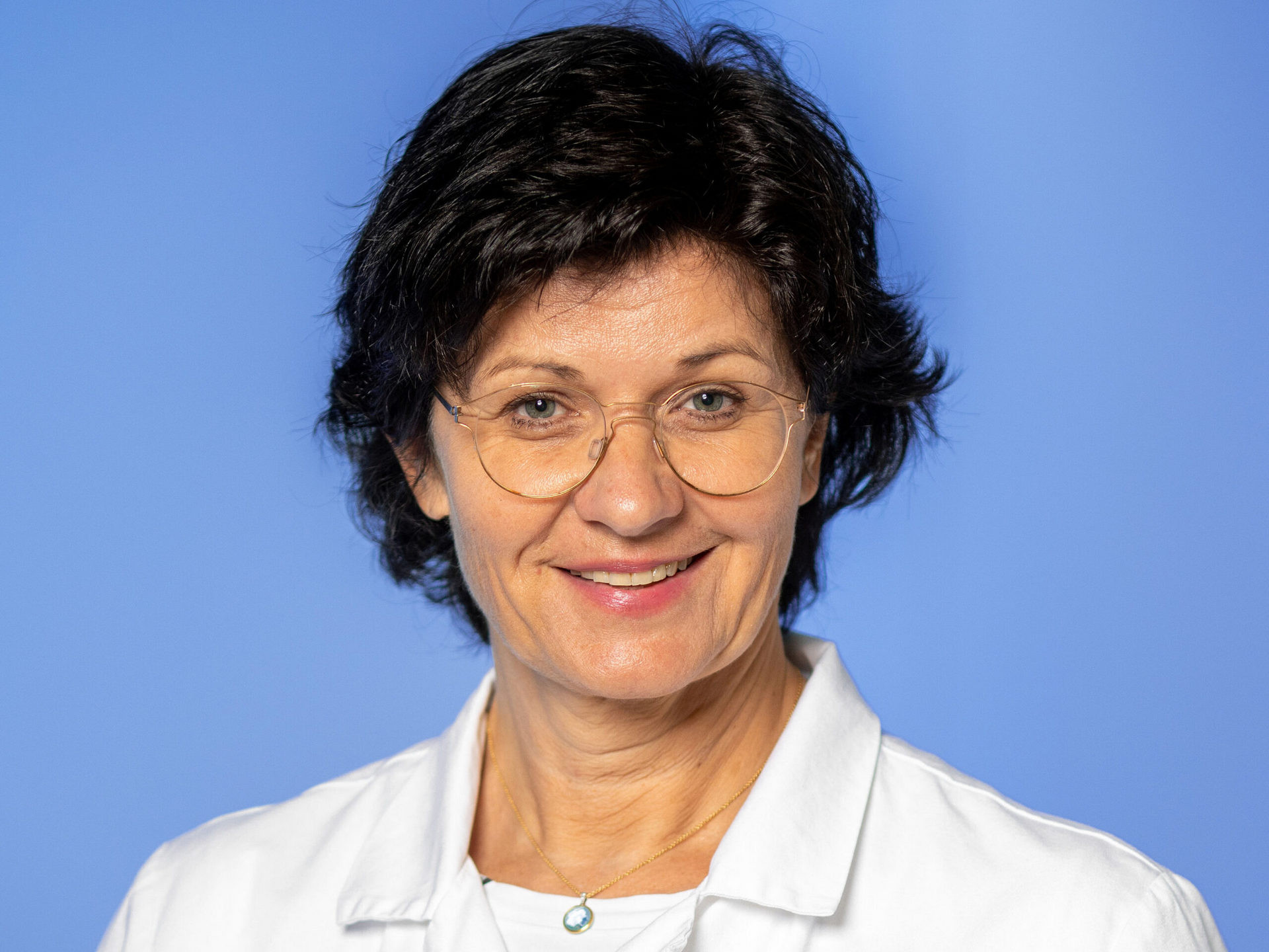 Naša gostja na daljavo je bila prof. dr. Leja Dolenc Grošelj