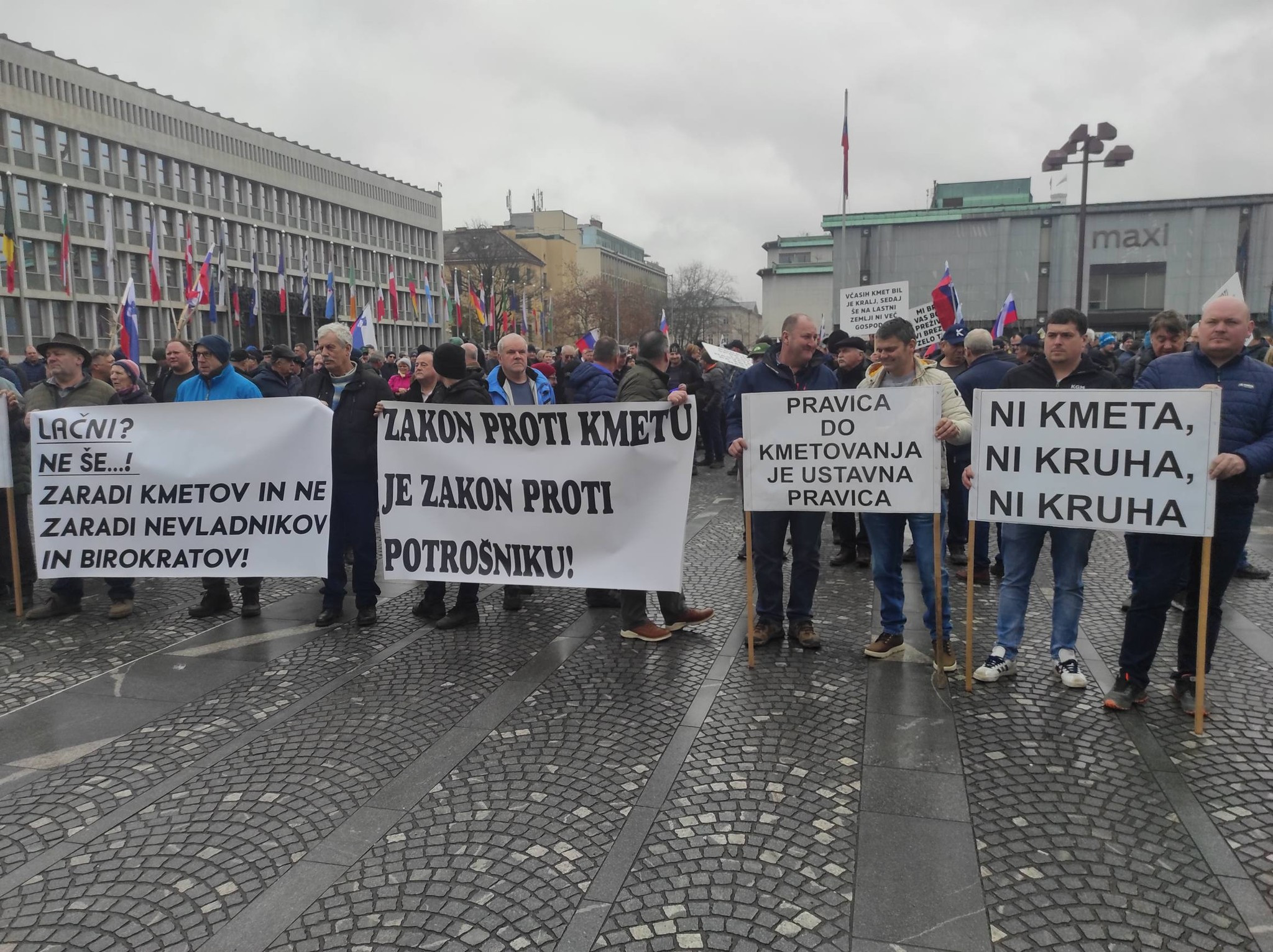 Zgovorni transparenti