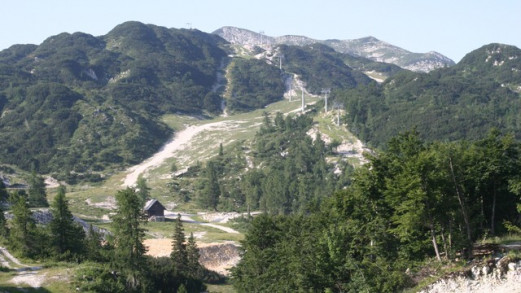 Vogel - pogled na smučišča v poletni preobleki