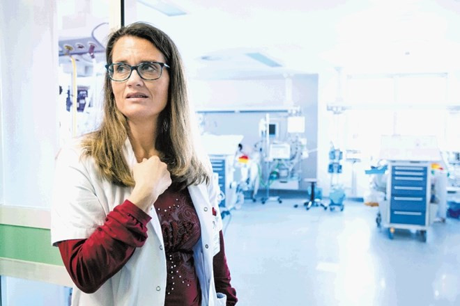 Dr. Janja Pretnar Oblak: Jasno in glasno ponavljam: možganska kap je urgenca in ima prednost pred COVID-om! Možganska kap je prvi vzrok invalidnosti, tretji vzrok smrtnosti, kar jo postavlja pred COVID.