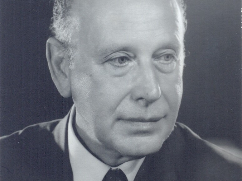  Rado L. Lenček