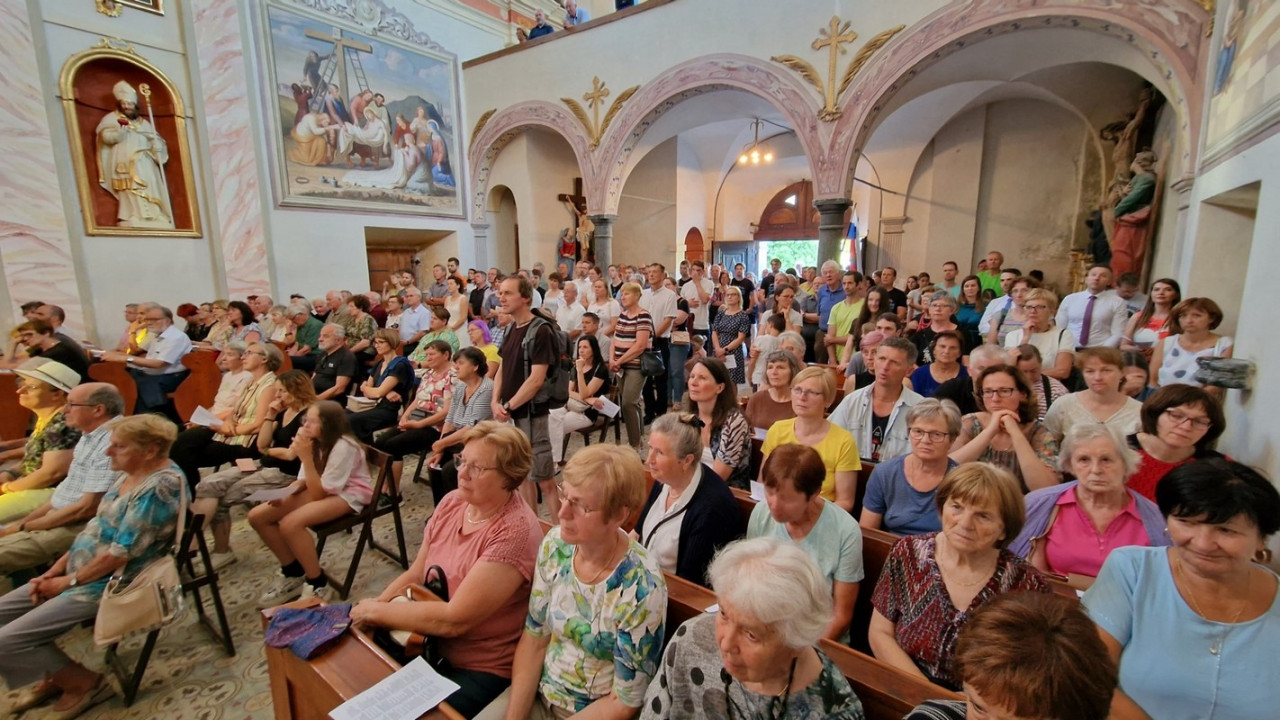 Verniki v eni od slovenskih cerkva