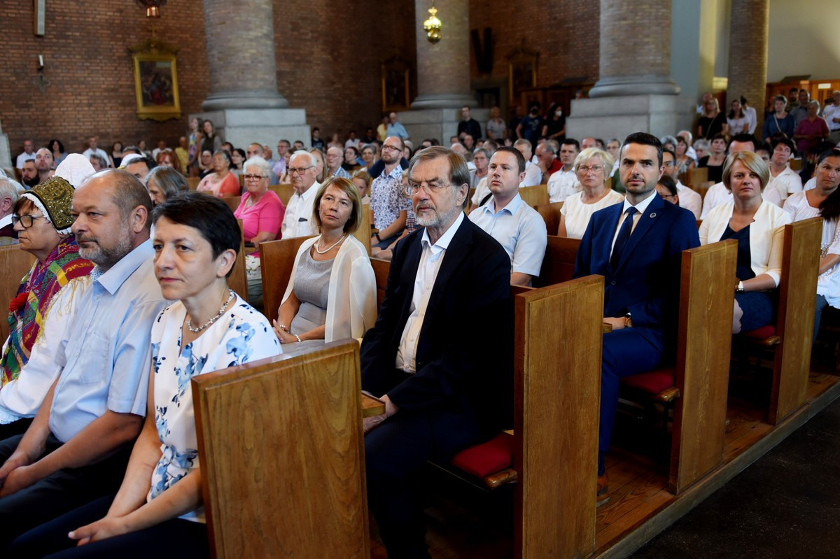 Nove maše v Ljubljani so se udeležili tudi aktualni in nekdanji predstavniki ljudstva