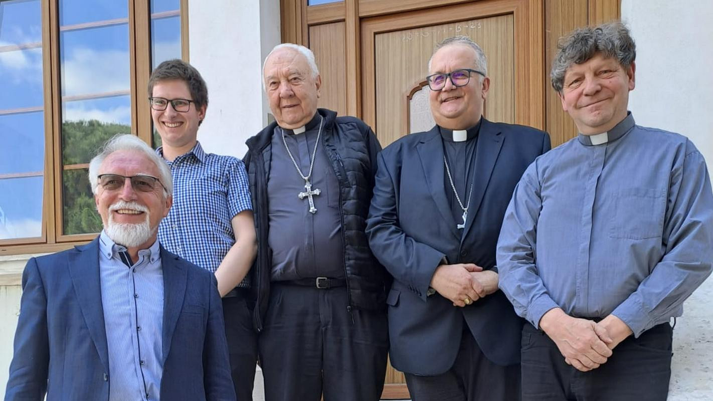 Silvester Gabršček, Aleks Birsa Jogan, škof Jurij Bizjak, škof Peter Štumpf,  koprski stolni župnik Primož Krečič