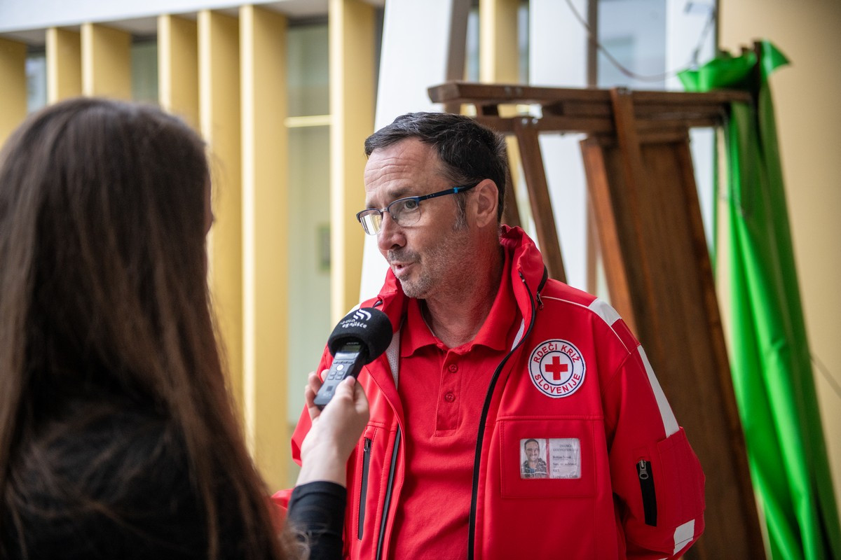 Vsak trenutek izkoristimo, da javnosti povemo, da brez darovane krvi zdravstvo težko shaja, je povedal Boštjan Novak. 