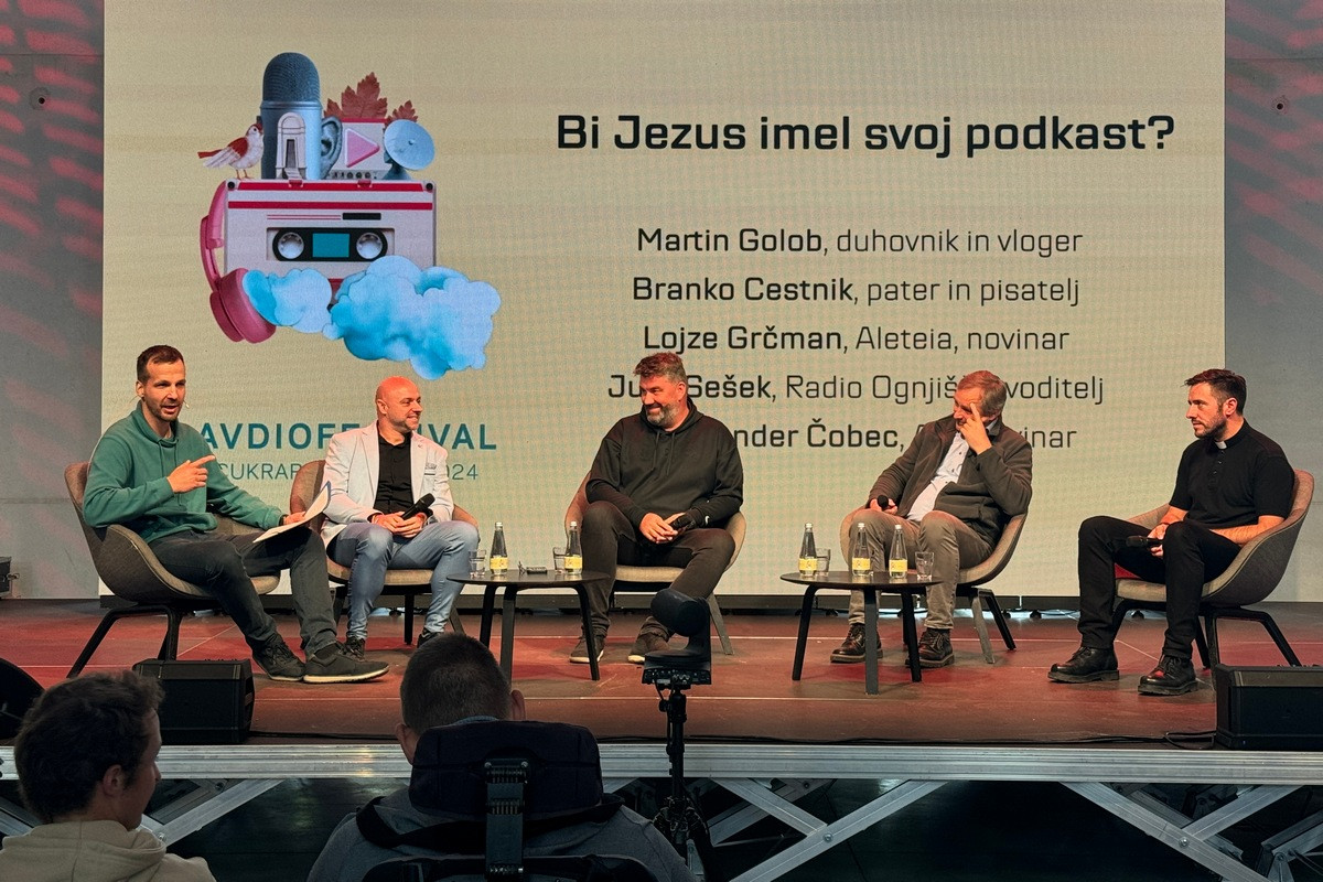 Pogovorno omizje na Avdiofestivalu