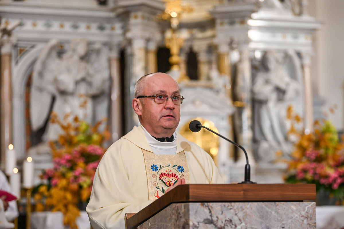 Direktor Radia Ognjišče msgr. Franci Trstenjak
