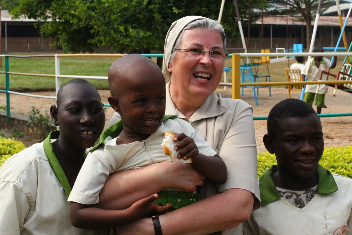 S. Vesna Hiti v Burundiju