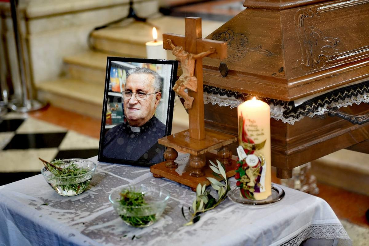 Pogreb očeta msgr. Franca Boleta