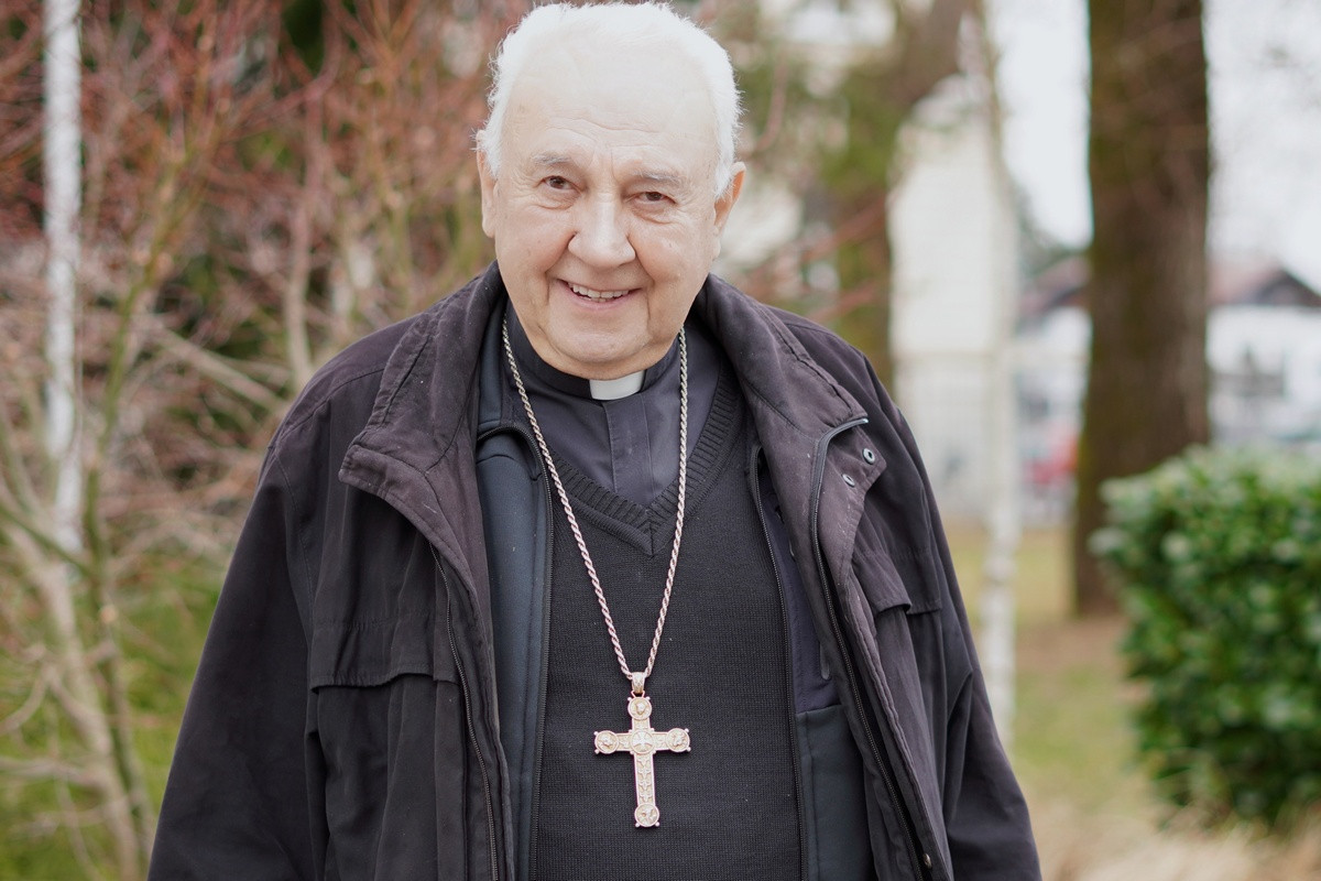 Škof Jurij Bizjak