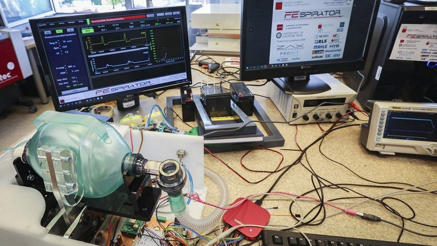 FEspirator je inovativen medicinski ventilator Fakultete za elektrotehniko UL