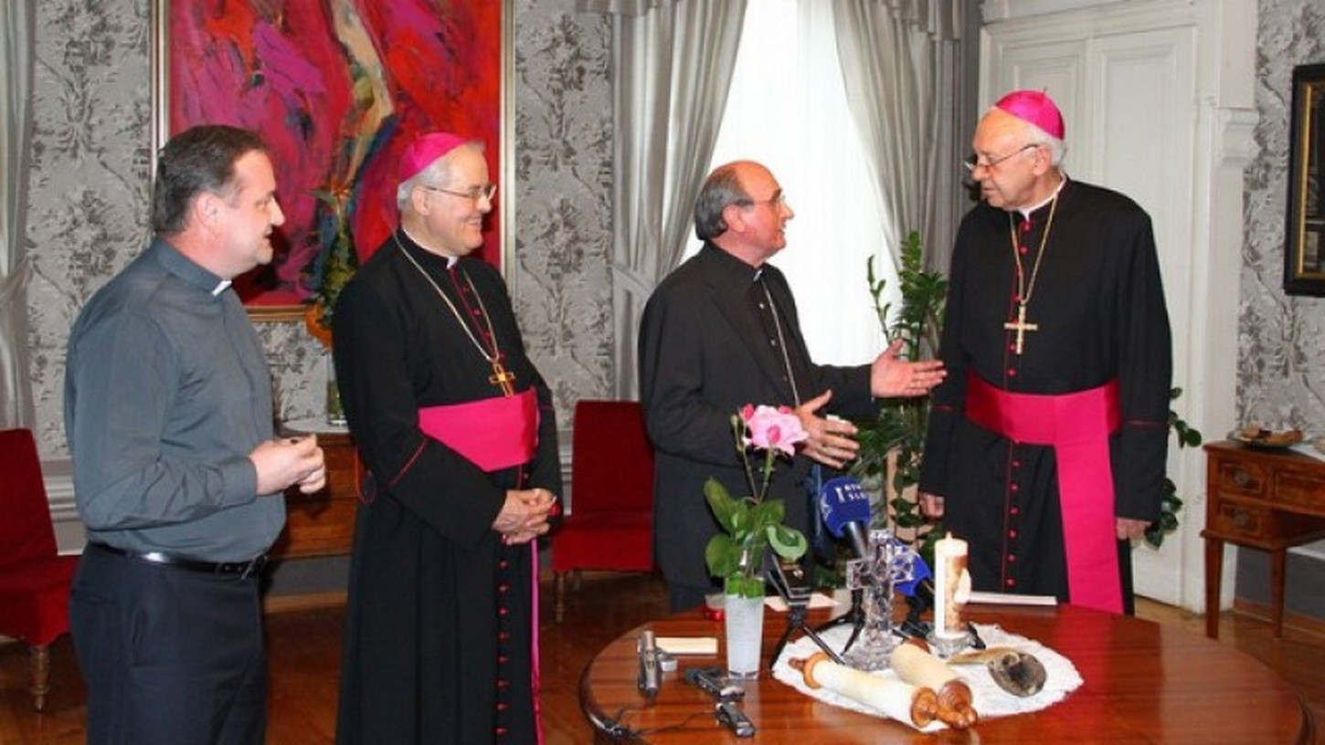 Božo Rustja, škof Metod Pirih, nuncij Janusz, škof Jurij Bizjak