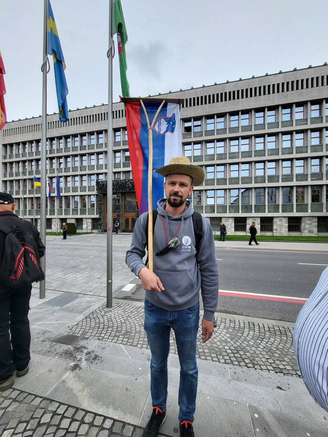 Protest kmetov