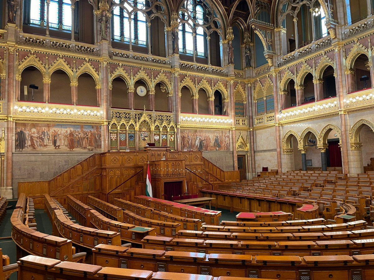 Madžarski parlament 