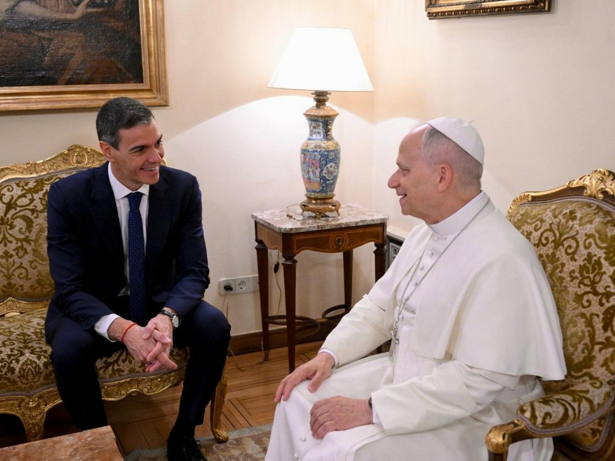 Pedro Sanchez in papež Leon XIV.