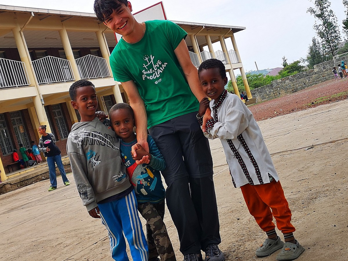 Slovenski prostovoljci v Etiopiji 