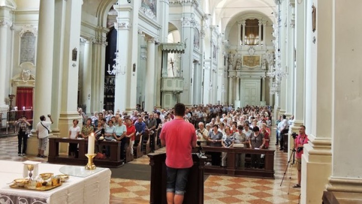 Sveta maša v Bologni