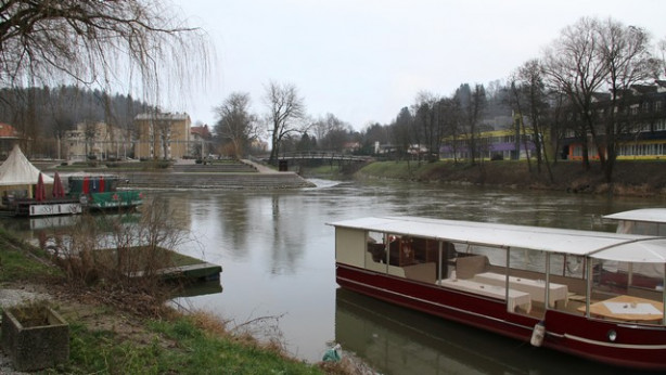 Vhod v Gruberjev kanal