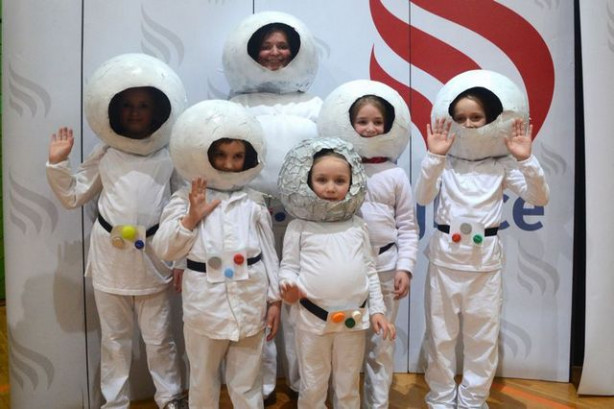 Astronavti