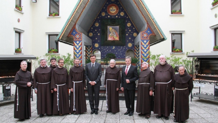 Borut Pahor s patri frančiškani