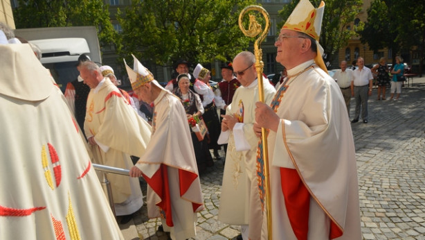 Upokojeni škof Smej, srebrnomašnik msgr. Trstenjak in apostolski administrator Lipovšek