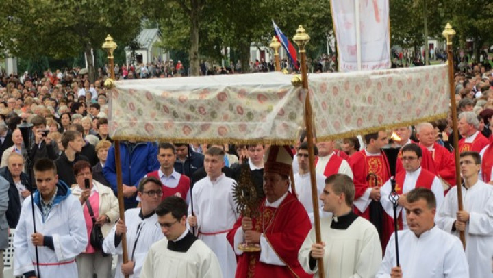 5. srečanje slovenskih in hrvaških vernikov v Ludbregu