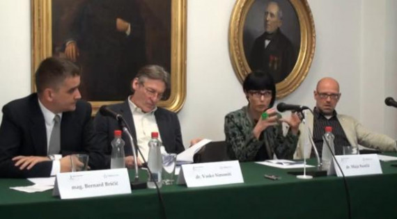 Bernard Brščič, Vasko Simoniti, Maja Sunčič in Bernard Nežmah na 12. Pučnikovem večeru