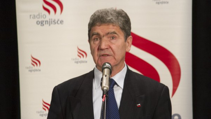 dr. Janez Juhant