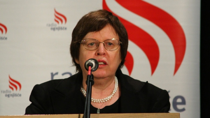 dr. Tamara Griesser Pečar