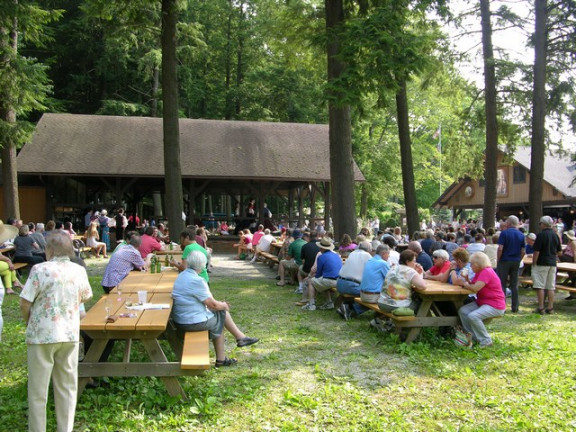 Veliko rojakov se je prišlo poslovit od Jurčka Žmauca