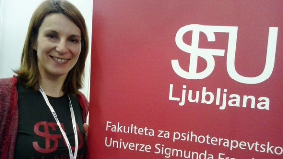 Katarina Možina s Fakultete za psihoterapevtsko znanost Univerze Sigmunda Freuda v Ljubljani