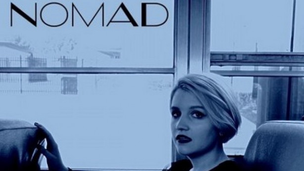 Naslovnica Anjinega kratkega albuma Nomad
