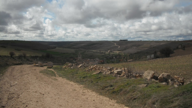 Le naprej, romar