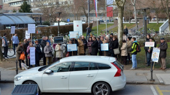 Molitev pred porodnišnico