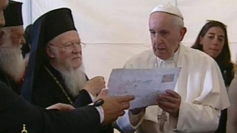 Papež na Lezbosu