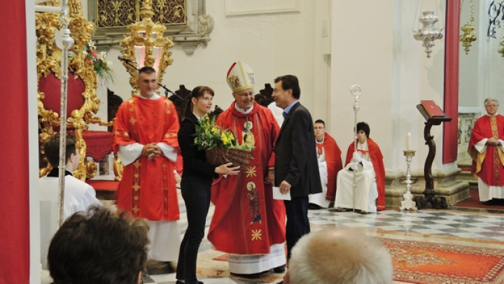 Škofu Pirihu so se zahvalili tudi verniki